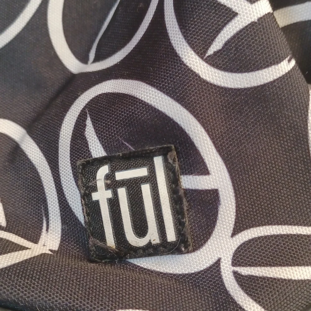 FUL Backpack - Picture 2 of 8